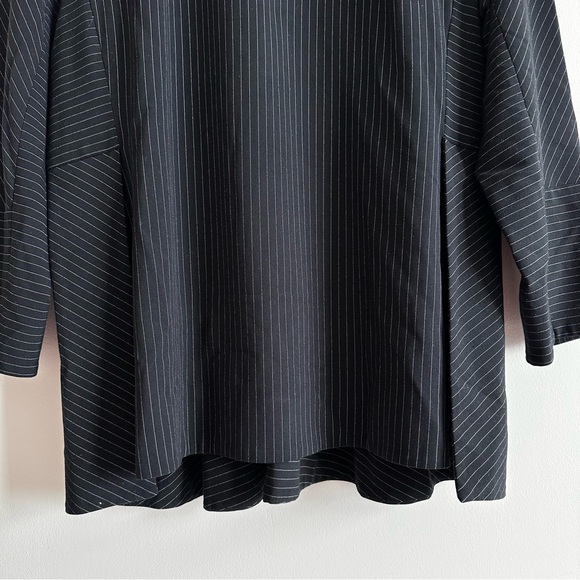 Anne Klein Black Pinstripe Top - Picture 4 of 15